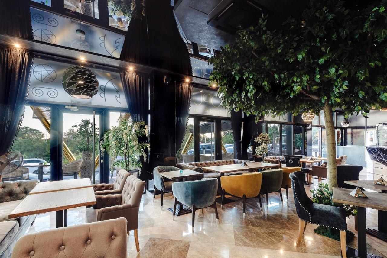 Opu Boutique Hotel Varna Exteriör bild