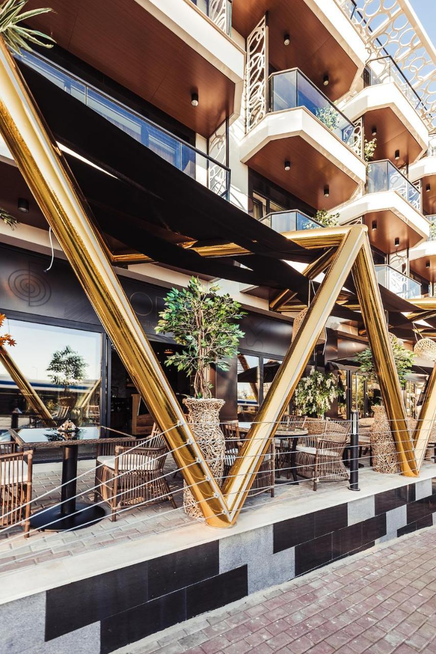 Opu Boutique Hotel Varna Exteriör bild