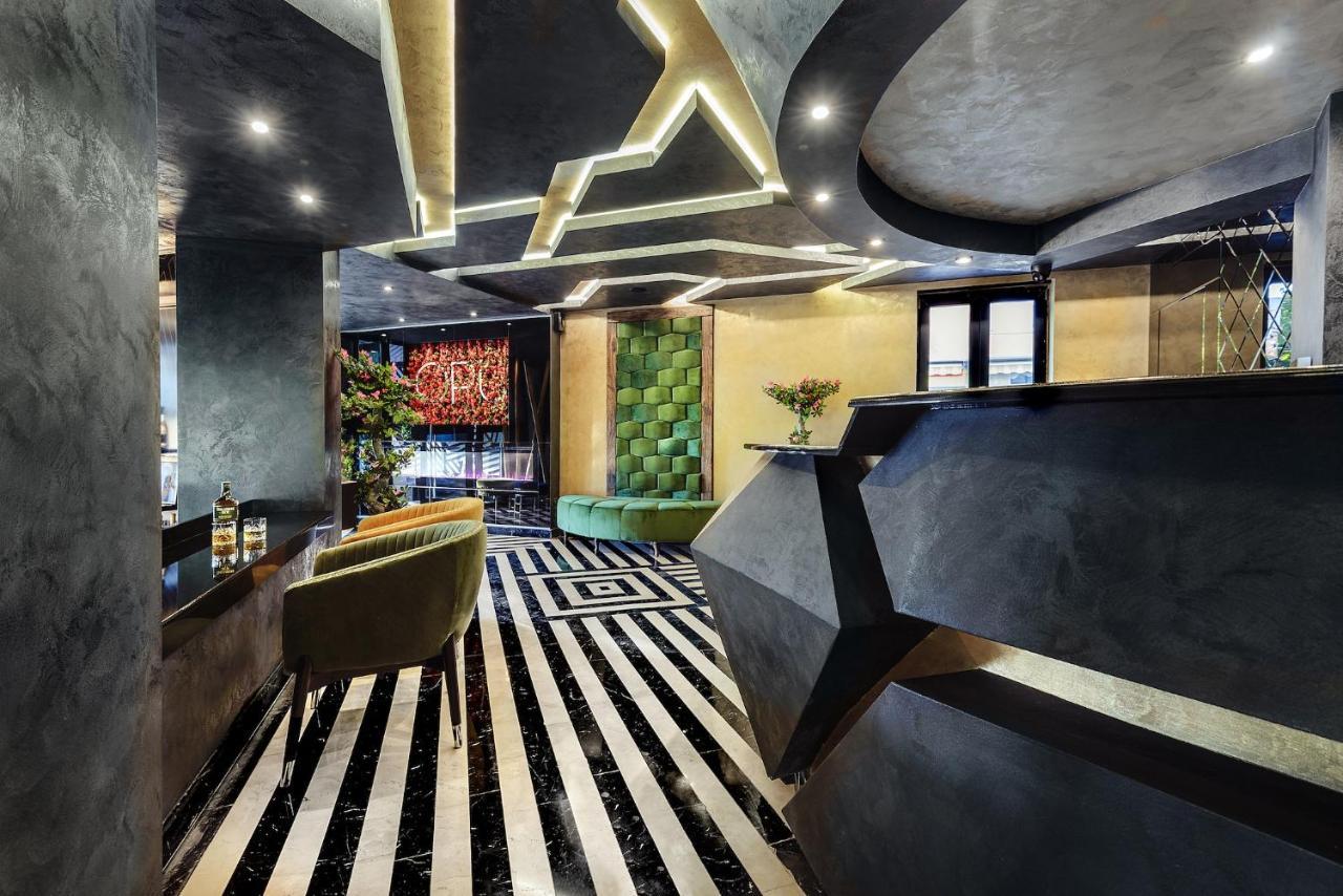 Opu Boutique Hotel Varna Exteriör bild