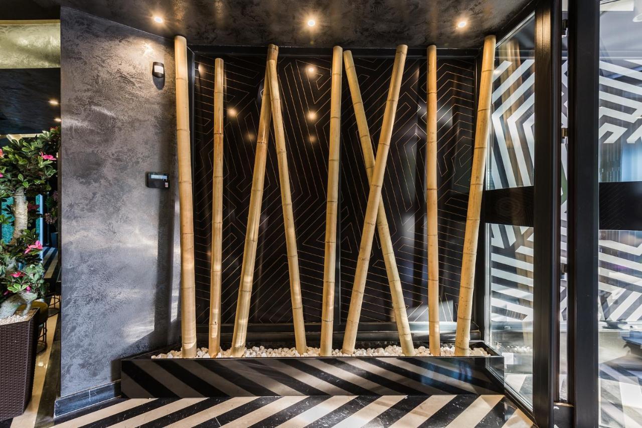 Opu Boutique Hotel Varna Exteriör bild