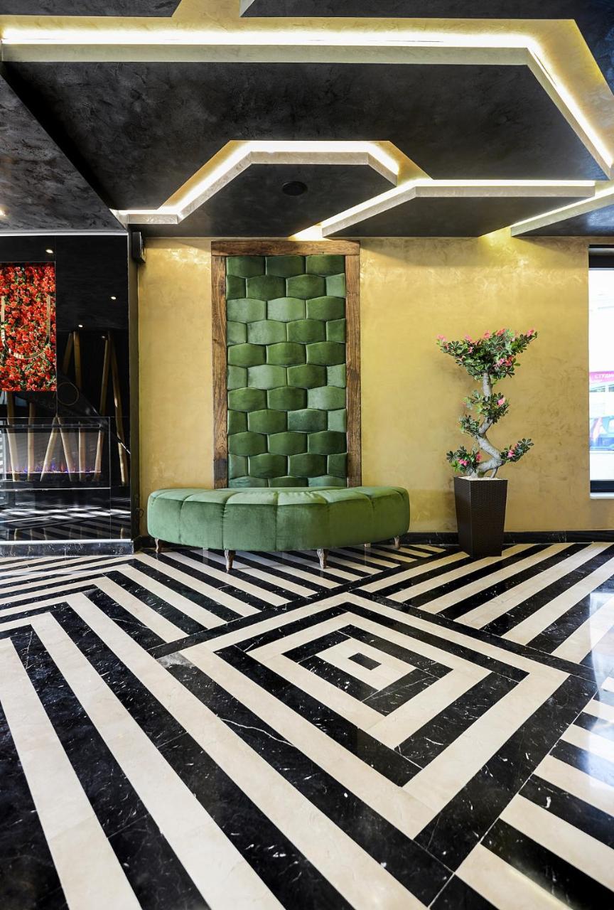 Opu Boutique Hotel Varna Exteriör bild