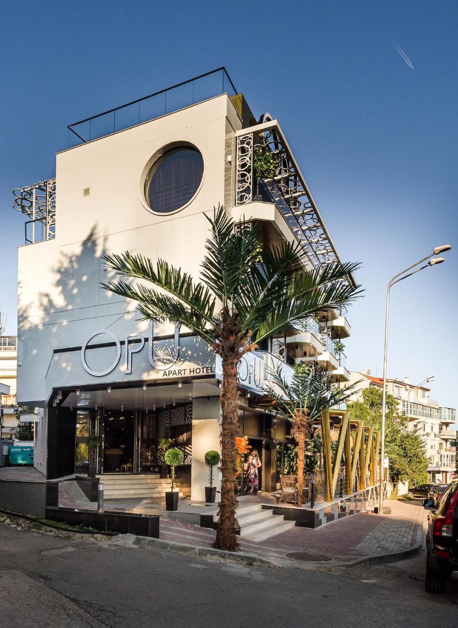 Opu Boutique Hotel Varna Exteriör bild