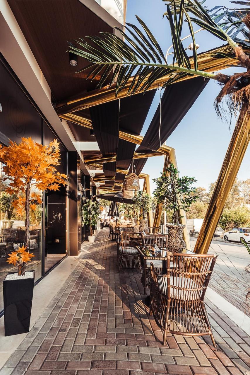 Opu Boutique Hotel Varna Exteriör bild
